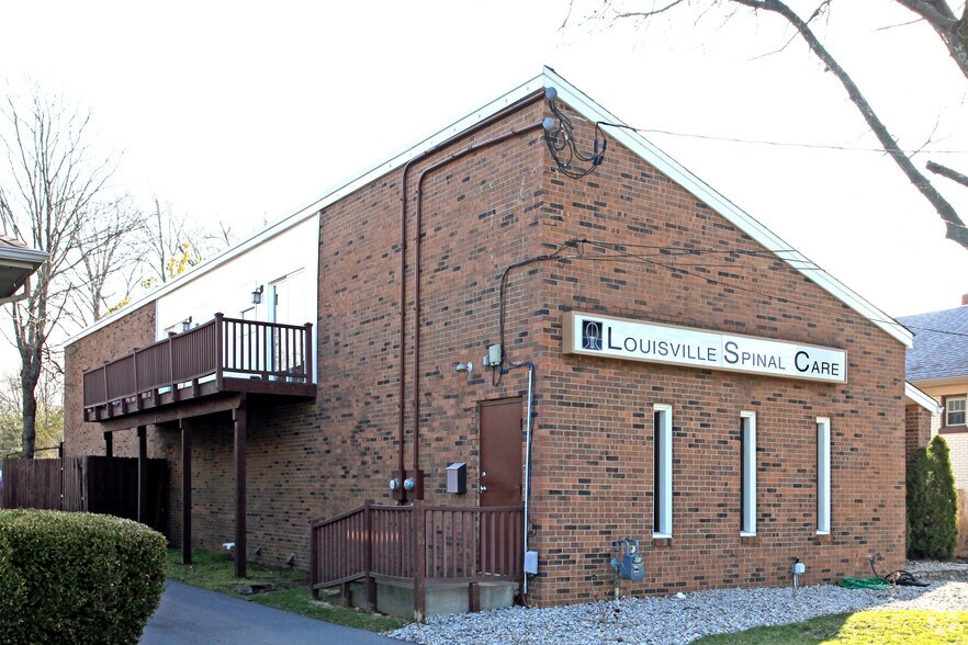 147 Chenoweth Ln, Louisville, KY à vendre - Photo de l’immeuble – Image 2 sur 17