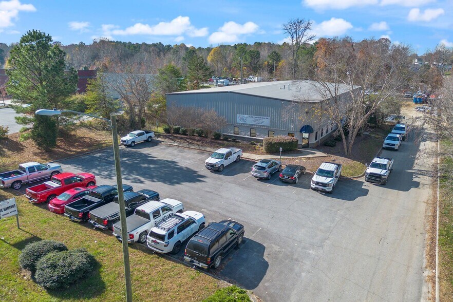 710 Long Meadow Dr, Salisbury, NC à vendre - Photo principale – Image 1 sur 3