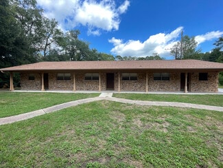Plus de détails pour 704 Cline St, Huntsville, TX - Logement à vendre