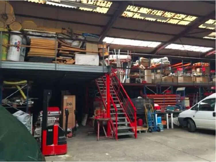 Industriel/Logistique dans Auxerre à louer - Photo de l’immeuble – Image 3 sur 7