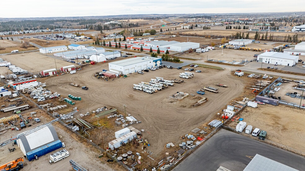 95 Poplar St, Red Deer County, AB à vendre - Aérien – Image 2 sur 6