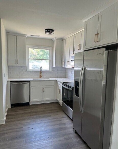 6205 Lakeside Ave, Richmond, VA à louer - Photo intérieure – Image 3 sur 6