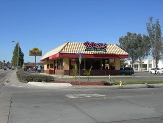 Plus de détails pour 400-498 4th St, Perris, CA - Local commercial à louer