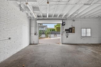2900 Denby Avenue Ave, Los Angeles, CA à louer Photo intérieure– Image 2 sur 21