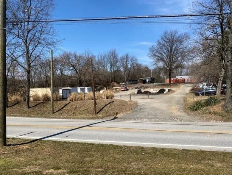 13690 Triadelphia Rd, Glenelg, MD à louer - Photo de l’immeuble – Image 2 sur 5