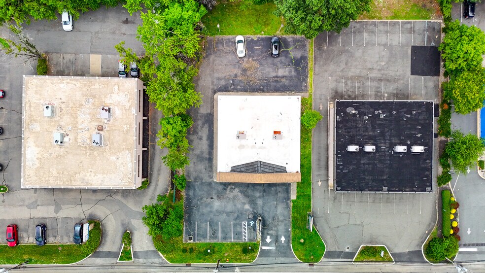 1116 W Route 46, Parsippany, NJ à louer - Photo de l’immeuble – Image 3 sur 26