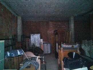 Plus de détails pour Local commercial à louer