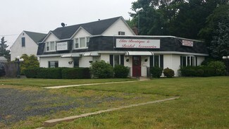 Plus de détails pour Office/Retail/Apartment For Sale – à vendre