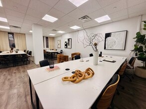 580 Fifth Ave, New York, NY à louer Photo intérieure– Image 2 sur 7