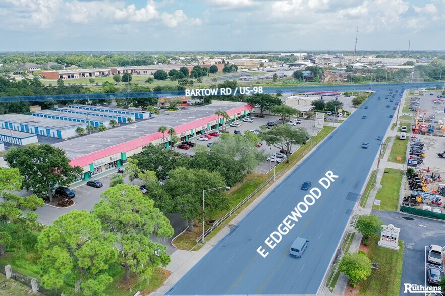 2216-2322 E Edgewood Dr, Lakeland, FL à louer - Photo de l’immeuble – Image 3 sur 6