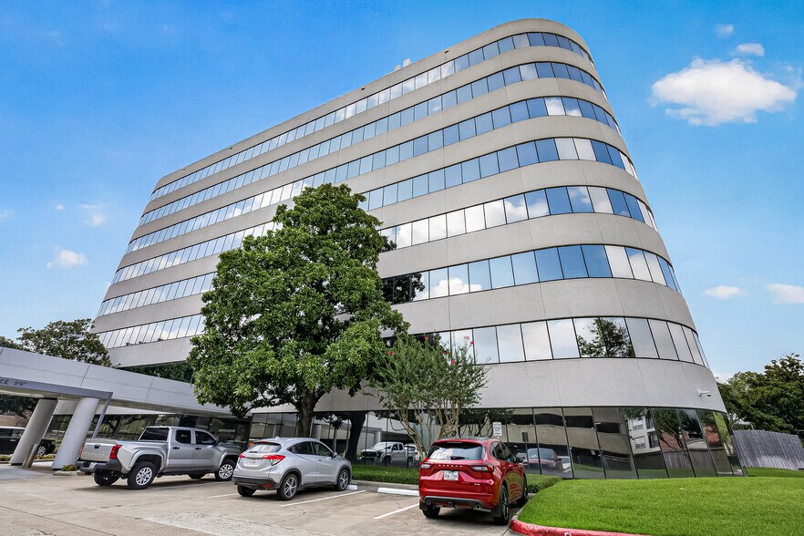 9800 Richmond Ave, Houston, TX à louer - Photo de l’immeuble – Image 2 sur 77