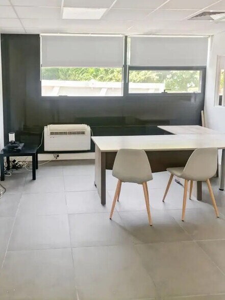 Bureau dans Marseille à louer - Photo intérieure – Image 3 sur 9