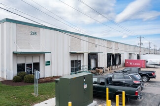 Plus de détails pour 226-236 Circle Freeway Dr, West Chester, OH - Industriel/Logistique à louer