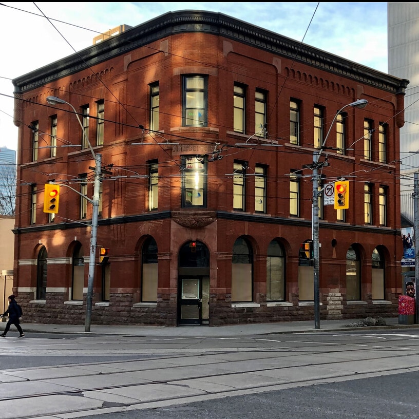 432 Church St, Toronto, ON à louer Photo principale– Image 1 sur 8