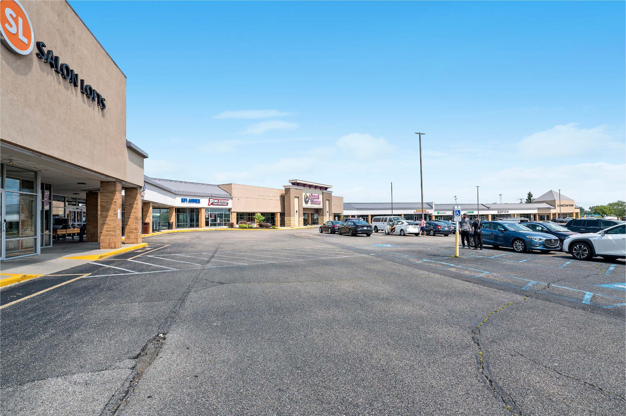 9950-9998 Kings Auto Mall Rd, Cincinnati, OH à louer Photo de l’immeuble– Image 1 sur 3