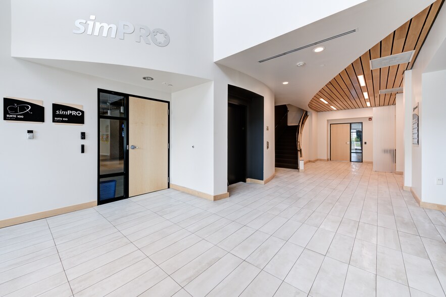 329 Interlocken Pky, Broomfield, CO à louer - Photo intérieure – Image 2 sur 9