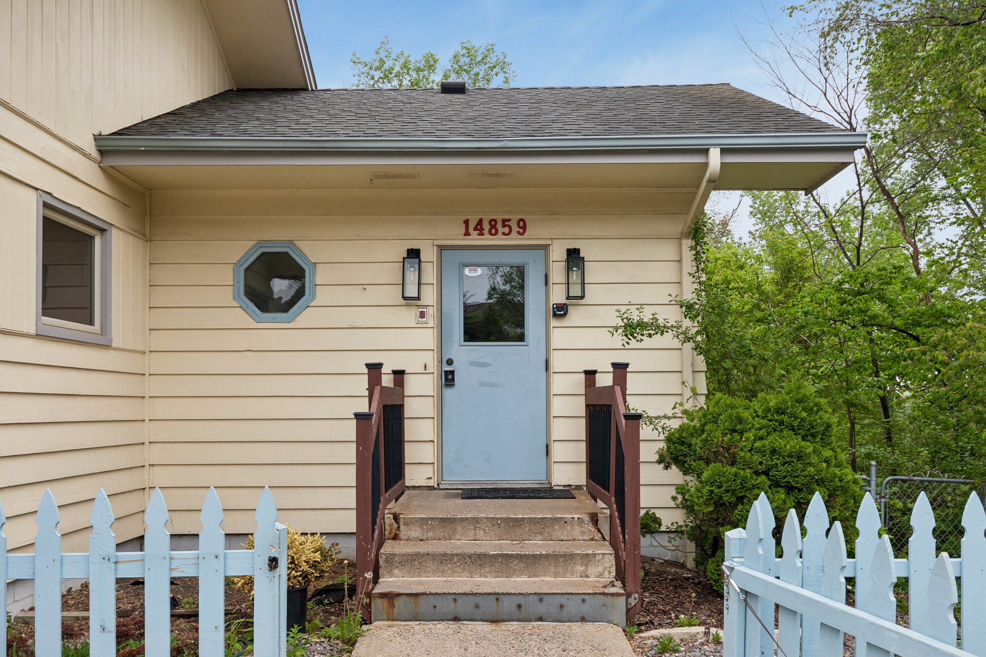 14859 Louisiana Ave S, Savage, MN à vendre Photo principale– Image 1 sur 7