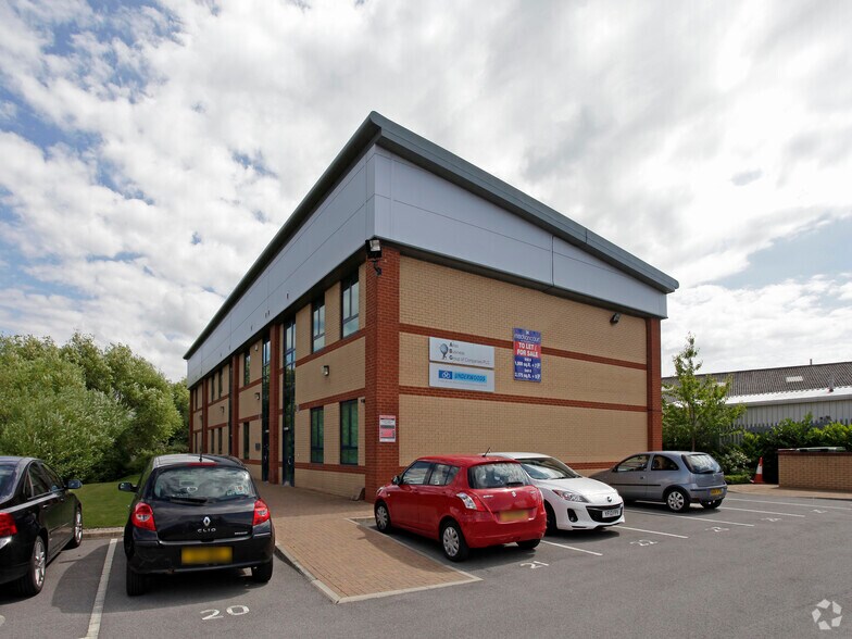 9 George Mann Rd, Leeds à vendre - Photo de l’immeuble – Image 3 sur 3