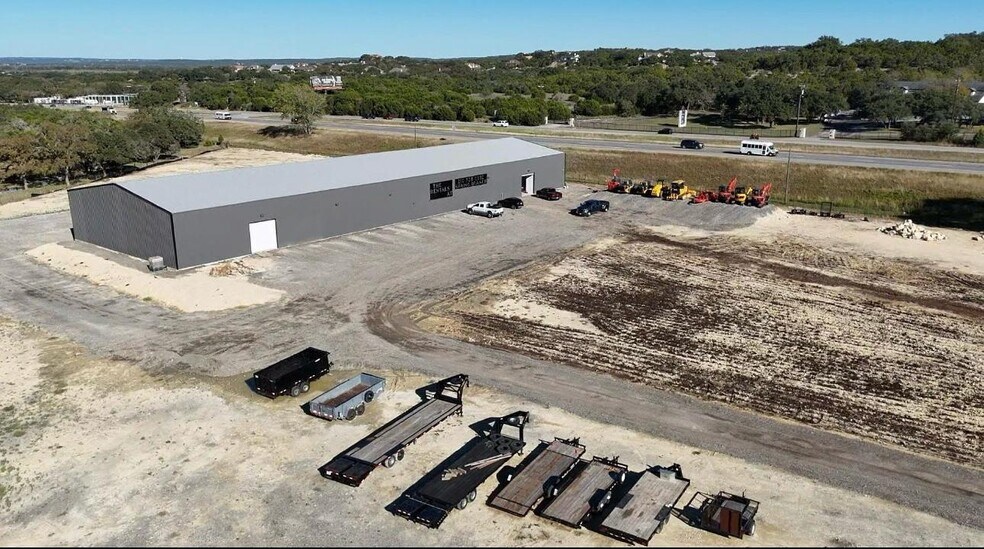 6301 US Highway 281 N, Spring Branch, TX à louer - Photo de l’immeuble – Image 1 sur 13