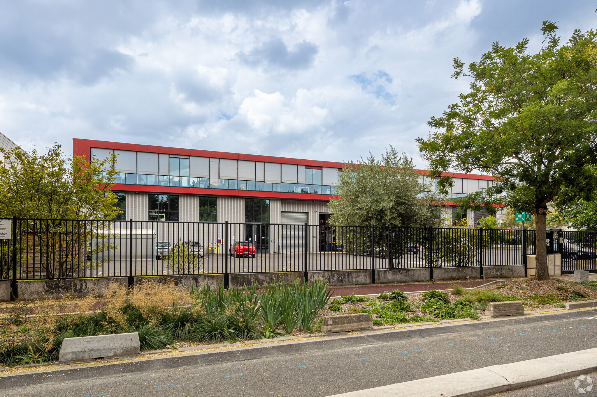 Avenue Henri Colin, Gennevilliers à louer Photo principale– Image 1 sur 3