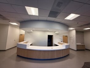 1075 N Western Ave, Los Angeles, CA à louer Photo intérieure– Image 1 sur 12