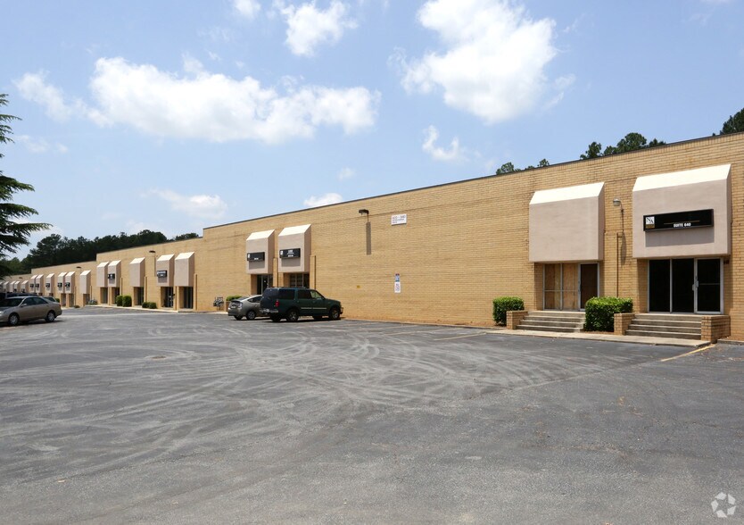 600-640 Interchange Dr SW, Atlanta, GA à louer - Photo de l’immeuble – Image 2 sur 11
