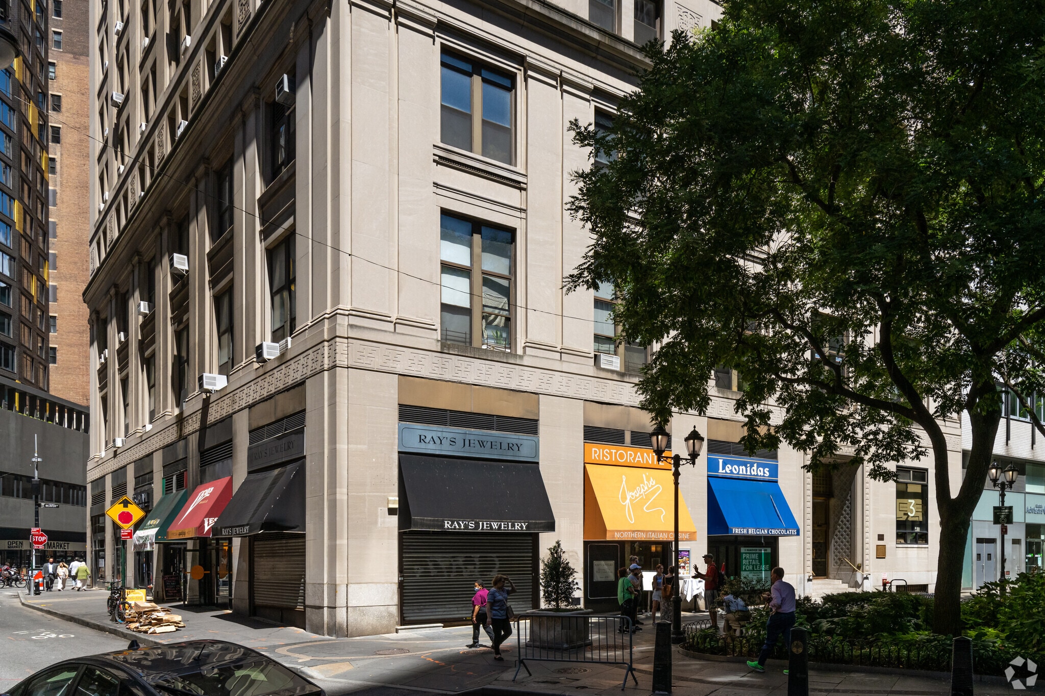 3 Hanover Sq, New York, NY à louer Photo de l’immeuble– Image 1 sur 5