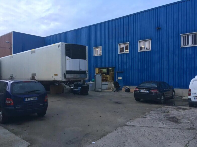 Local d'activités dans Choisy-le-Roi à vendre - Photo de l’immeuble – Image 1 sur 7