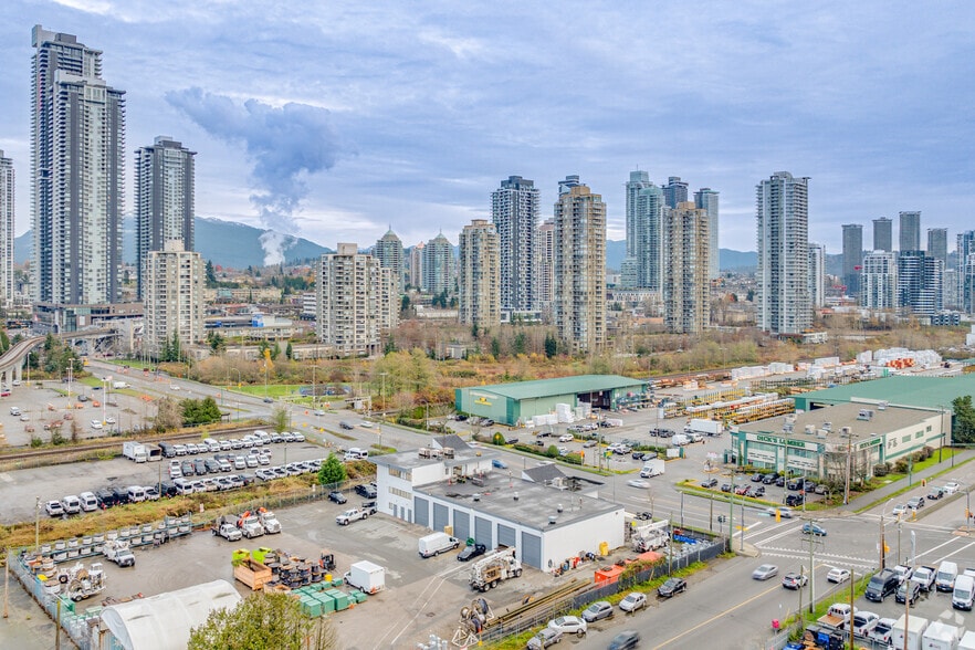 2555 Gilmore Ave, Burnaby, BC à louer - Aérien – Image 3 sur 3