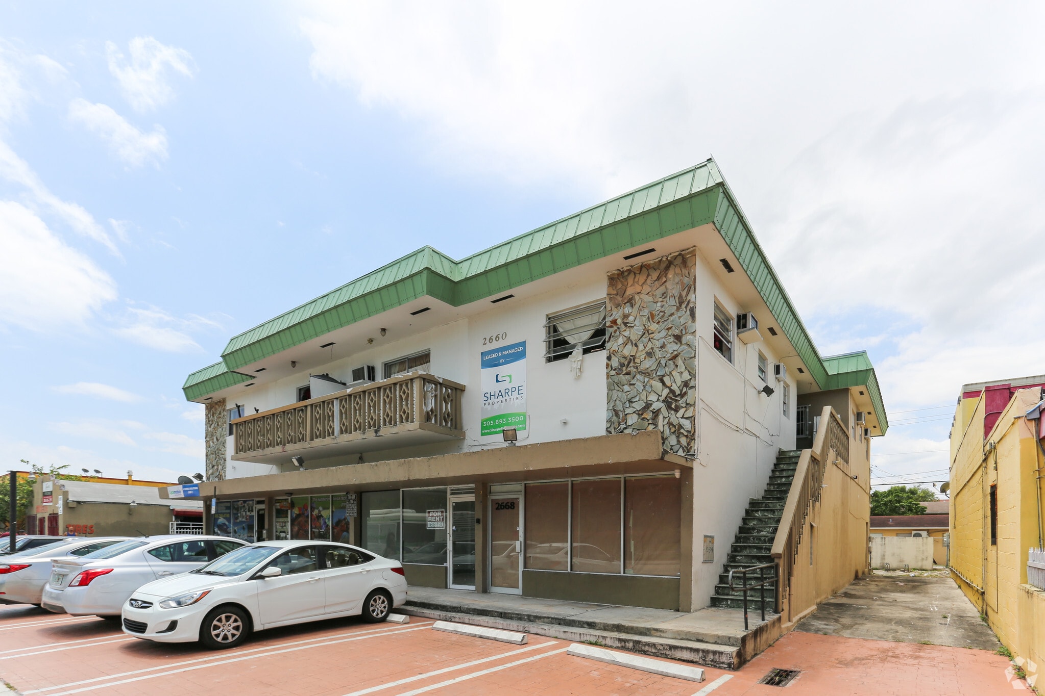 2660-2664 Palm Ave, Hialeah, FL à louer Photo principale– Image 1 sur 2