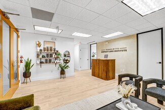 Plus de détails pour 5950 fairview Rd, Charlotte, NC - Bureau à louer