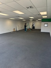832 N Broadway, Massapequa, NY à louer Photo intérieure– Image 1 sur 3