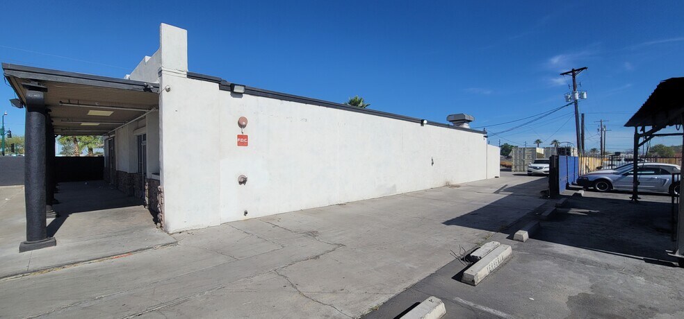 1612 E Southern Ave, Phoenix, AZ à vendre - Photo de l’immeuble – Image 2 sur 7