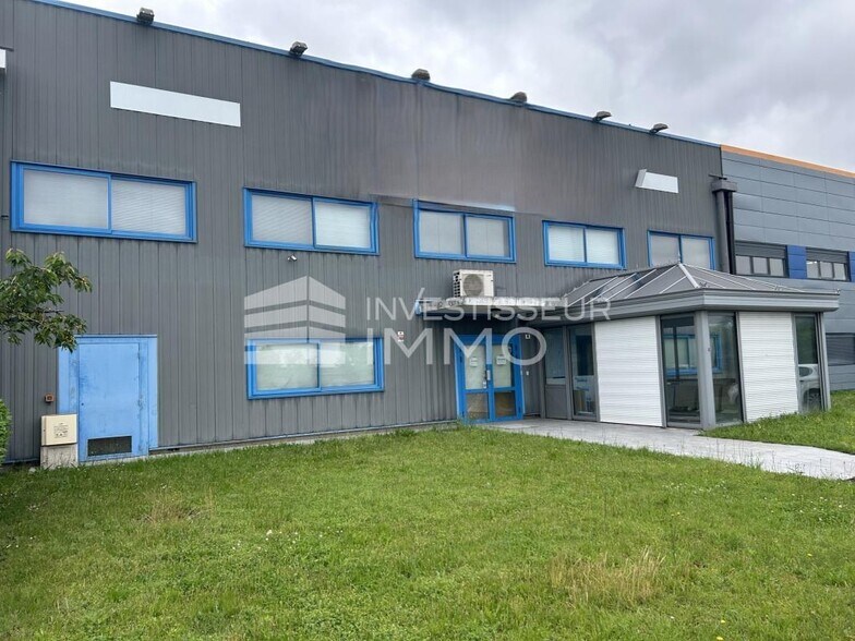 Local d'activités dans SAINT-OUEN-L'AUMONE à vendre - Photo de l’immeuble – Image 1 sur 7