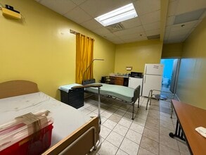 229-243 Empire Blvd, Brooklyn, NY à louer Photo intérieure– Image 2 sur 8