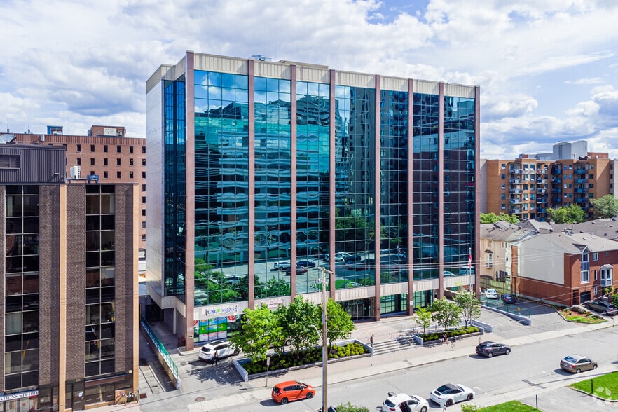 360 Lisgar St, Ottawa, ON à louer - Photo de l’immeuble – Image 1 sur 28