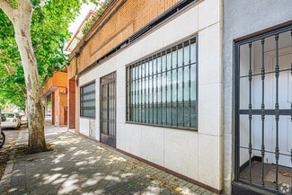 Plus de détails pour Local commercial à louer