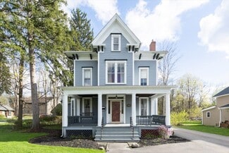 Plus de détails pour 305 Main St, East Aurora, NY - Bureau à vendre