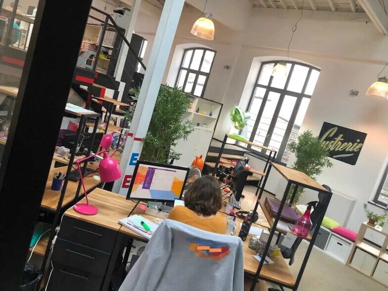 Bureau dans Roubaix à vendre - Photo de l’immeuble – Image 1 sur 7