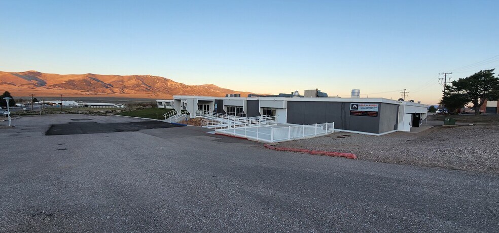 1500 Avenue G, Ely, NV à vendre - Photo de l’immeuble – Image 2 sur 20