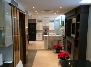 326 Sheppard Ave E, Toronto, ON à louer Photo intérieure– Image 1 sur 4