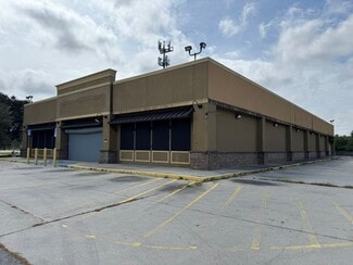 Plus de détails pour 5700 Crowder Blvd, New Orleans, LA - Local commercial à louer
