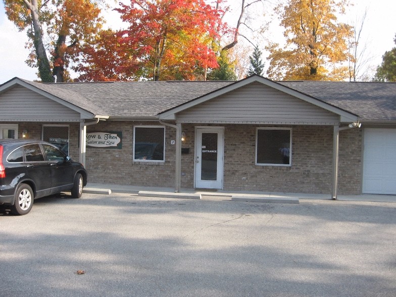 3426 Brambleton Ave SW, Roanoke, VA à vendre - Photo de l’immeuble – Image 2 sur 3