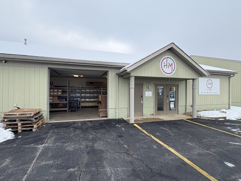 493 Bev Rd, Youngstown, OH à vendre - Photo de l’immeuble – Image 2 sur 33