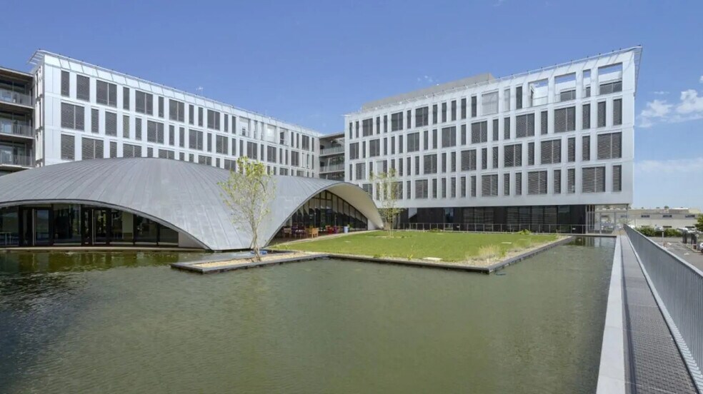 Bureau dans Cesson-Sévigné à louer - Photo de l’immeuble – Image 2 sur 20