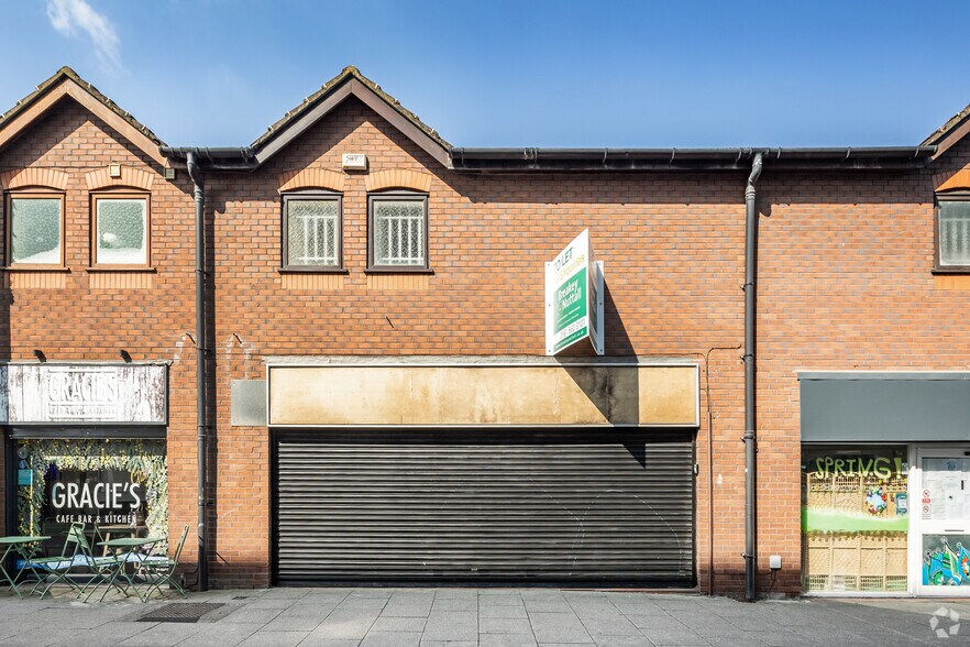 15 Clarendon St, Hyde à louer - Photo de l’immeuble – Image 1 sur 5
