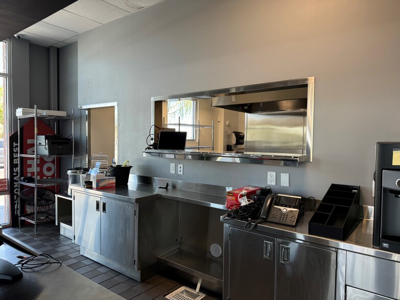 301-303 S Arizona Ave, Chandler, AZ à louer - Photo de l’immeuble – Image 3 sur 9