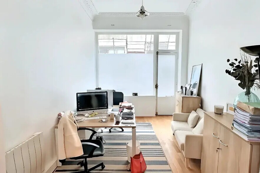 32 Rue Des Renaudes, Paris à louer - Photo de l’immeuble – Image 3 sur 8