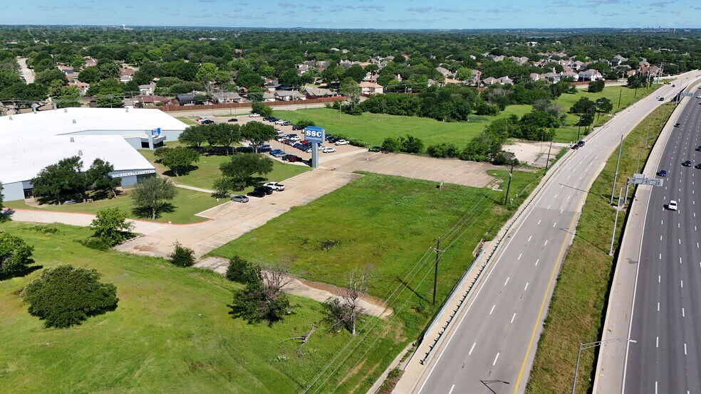2143 I-35E, Lewisville, TX à vendre - Aérien – Image 2 sur 13