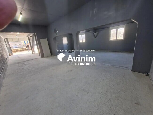 Plus de détails pour Industriel/Logistique à louer